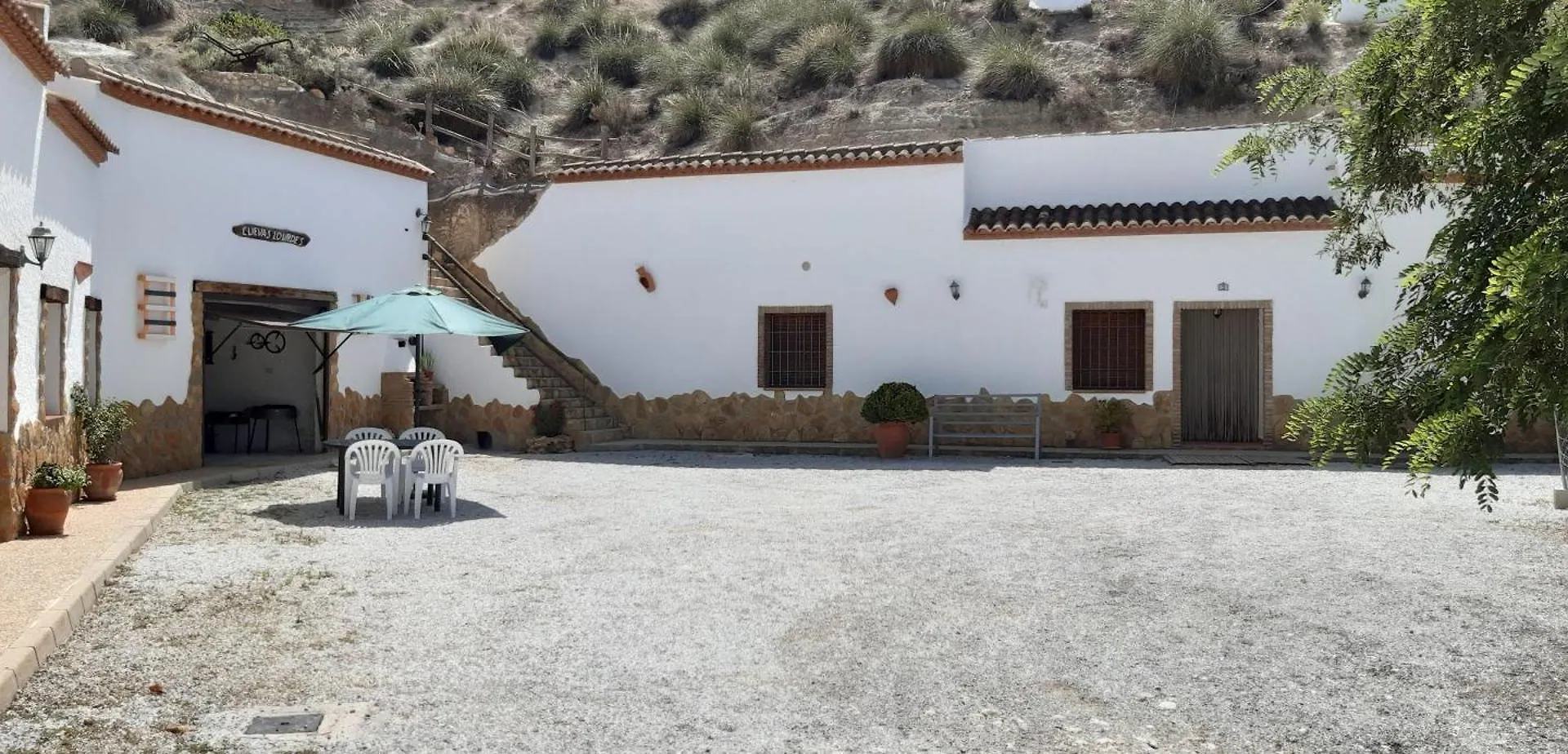 Villa Cuevas Lourdes Benamaurel Сasa de vacaciones