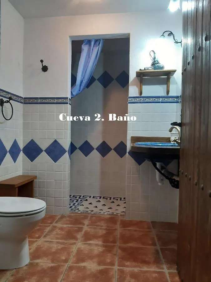 Cuevas Lourdes Villa Benamaurel